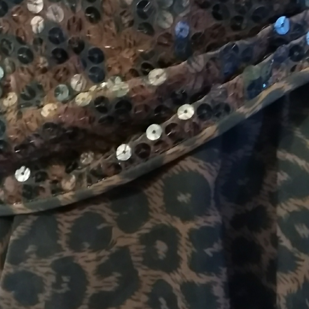 Dress - Picture 4 of 4